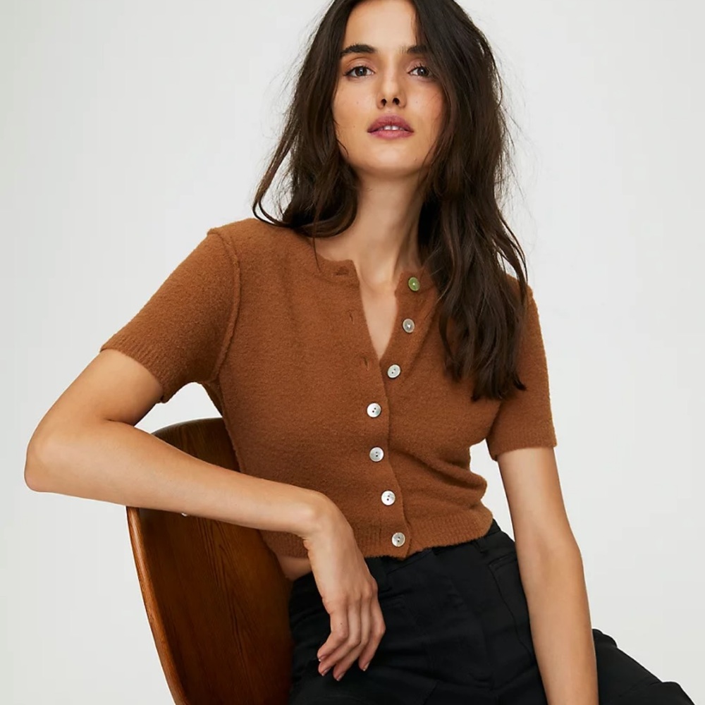 Aritzia Wilfred Free Shrunken Cardigan in Amber Earth